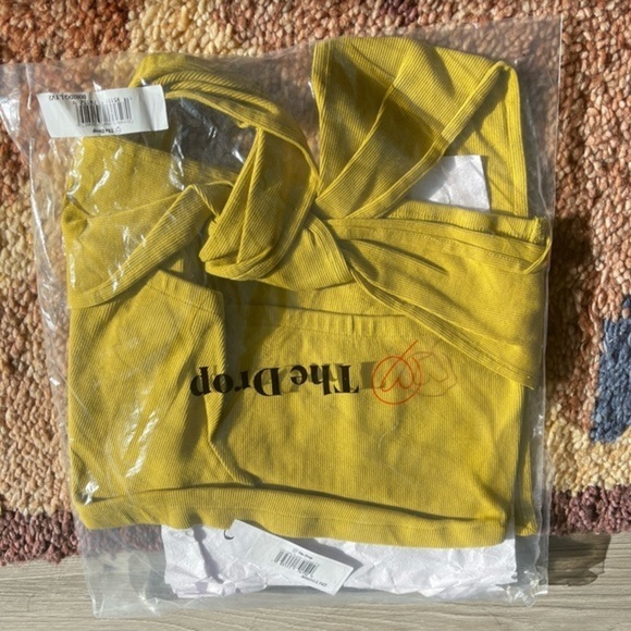 Citronelle Wrap-Around Rib Bustier Cropped Top by @signedblake - Amazon Drop - Picture 2 of 3